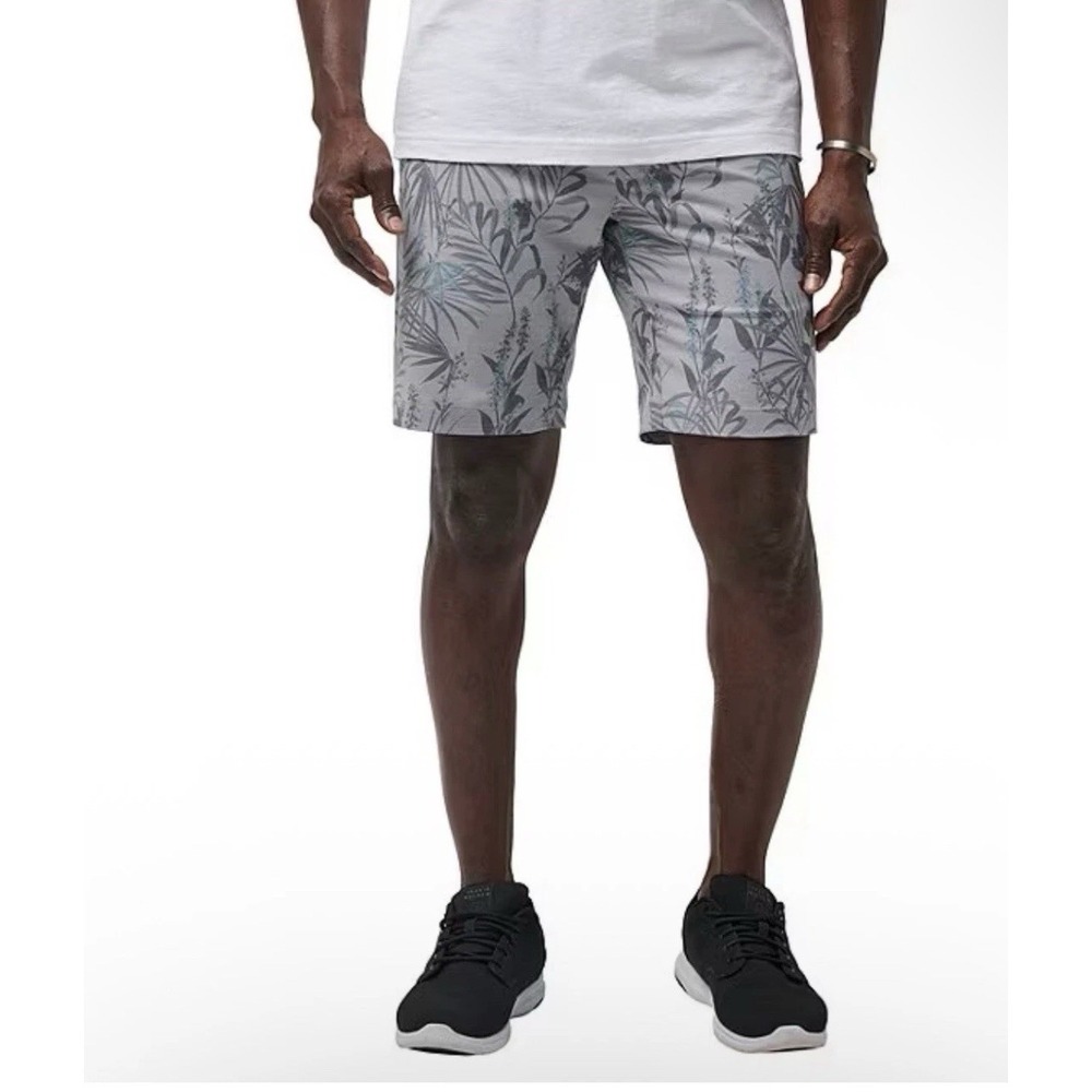 Travis Mathew Men Size 40 Coastal Canyon Tropical Golf Shorts Heather Light Gray